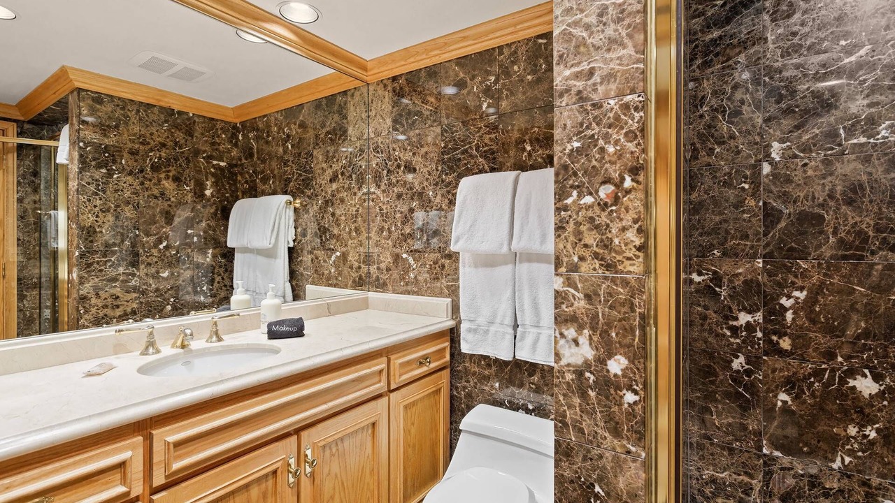 Photo of Bathroom in Aspen
