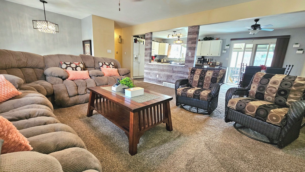 Photo of Livingroom in Allendale Area
