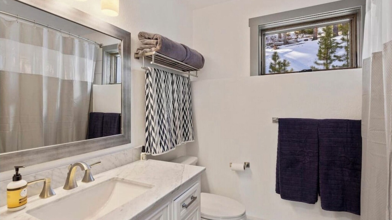 Photo of Bathroom in Breckenridge Heights