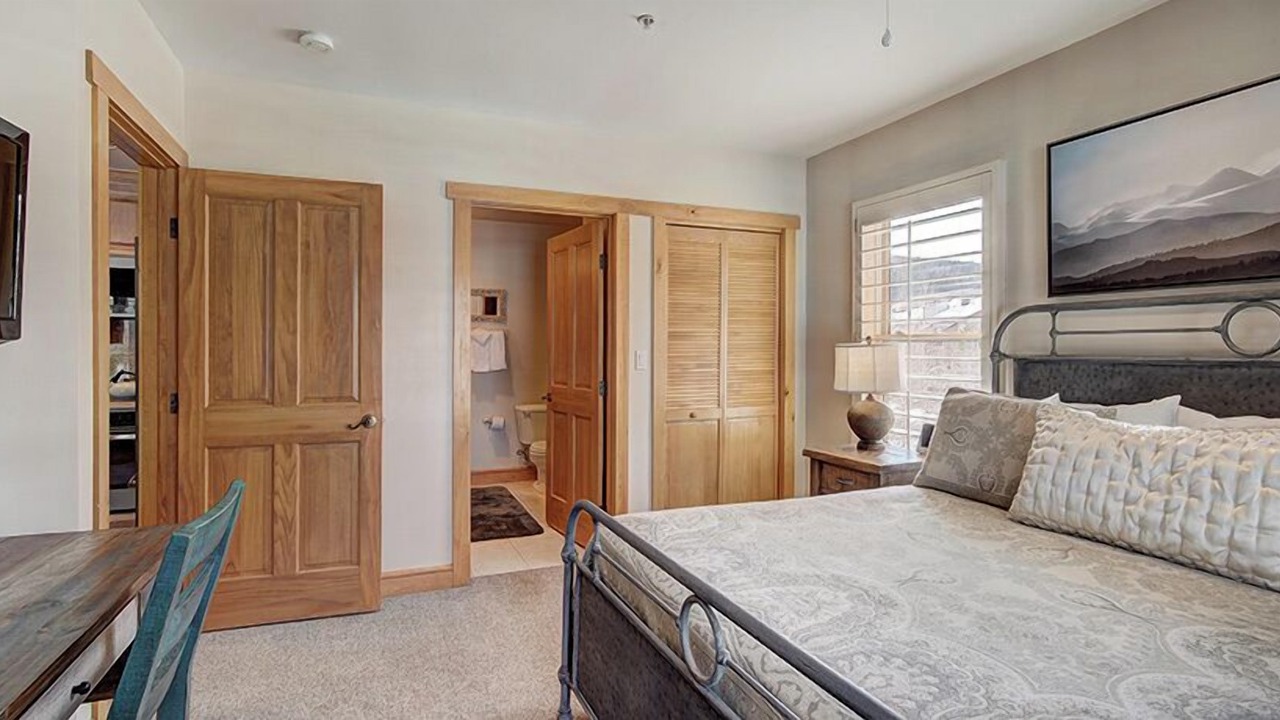 Photo of Bedroom in Copper Mountain Village