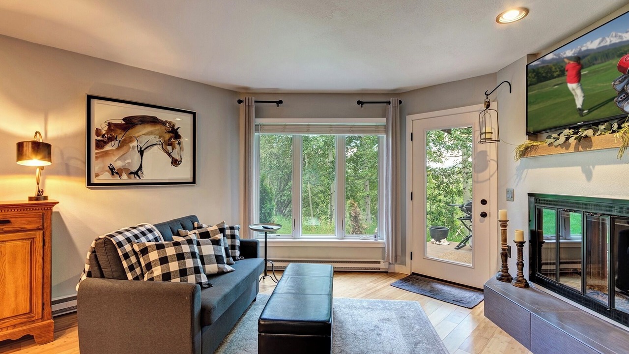Photo of Livingroom in Eagle-Vail