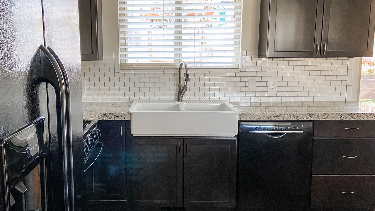 Photo of Kitchen in Sandy