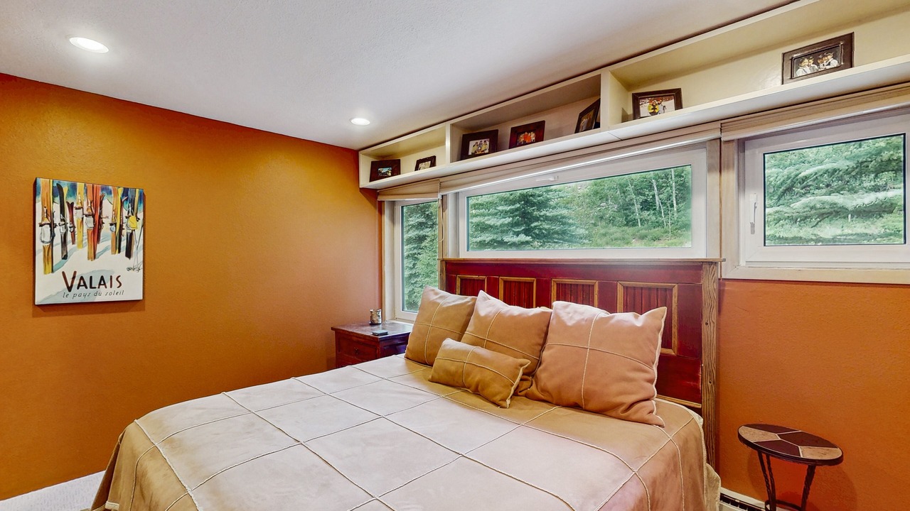 Photo of Bedroom in Vail