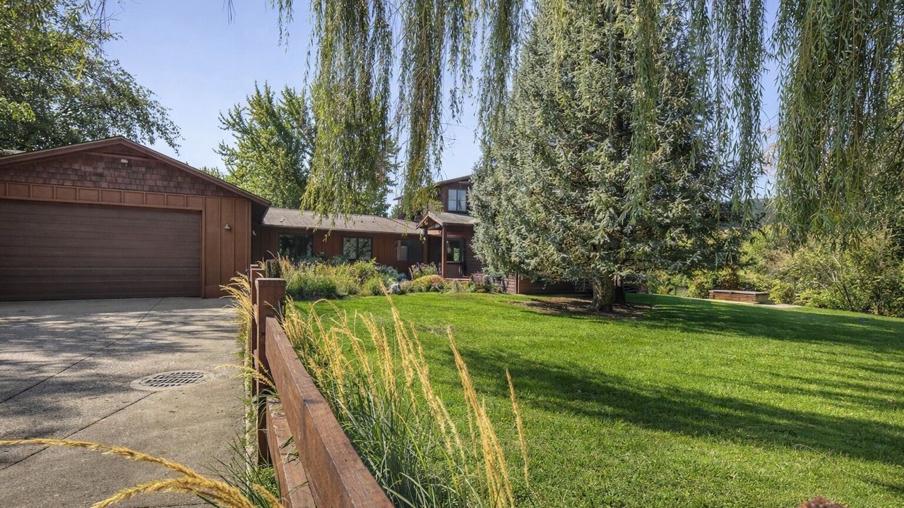Photo of Outdoor in Glenwood Springs