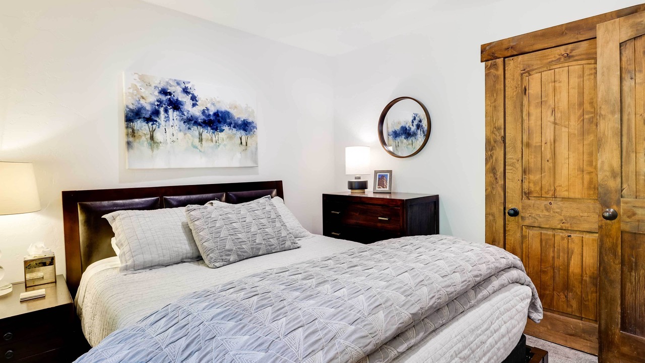 Photo of Bedroom in Vail