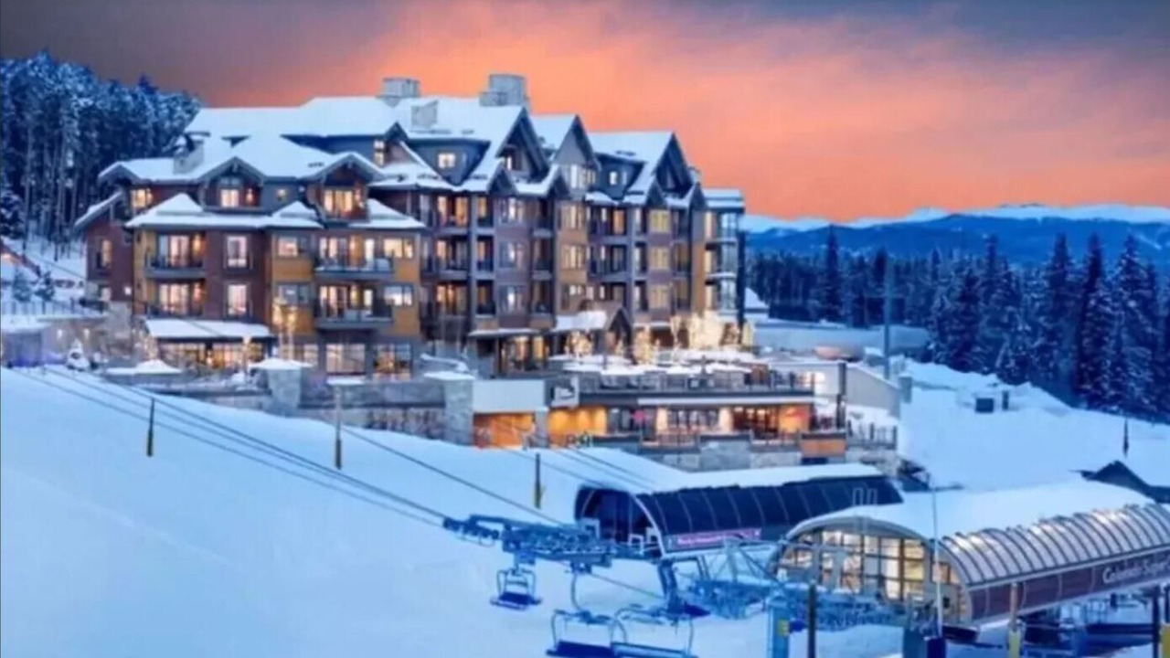 Photo of Outdoor in Peak 8