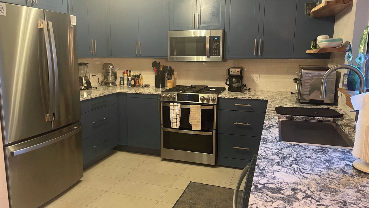 Photo of Kitchen in Peak 9