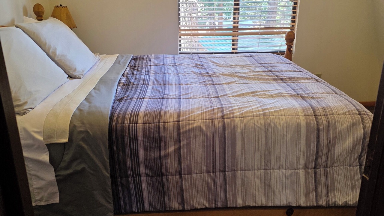 Photo of Bedroom in Meadow View Heights