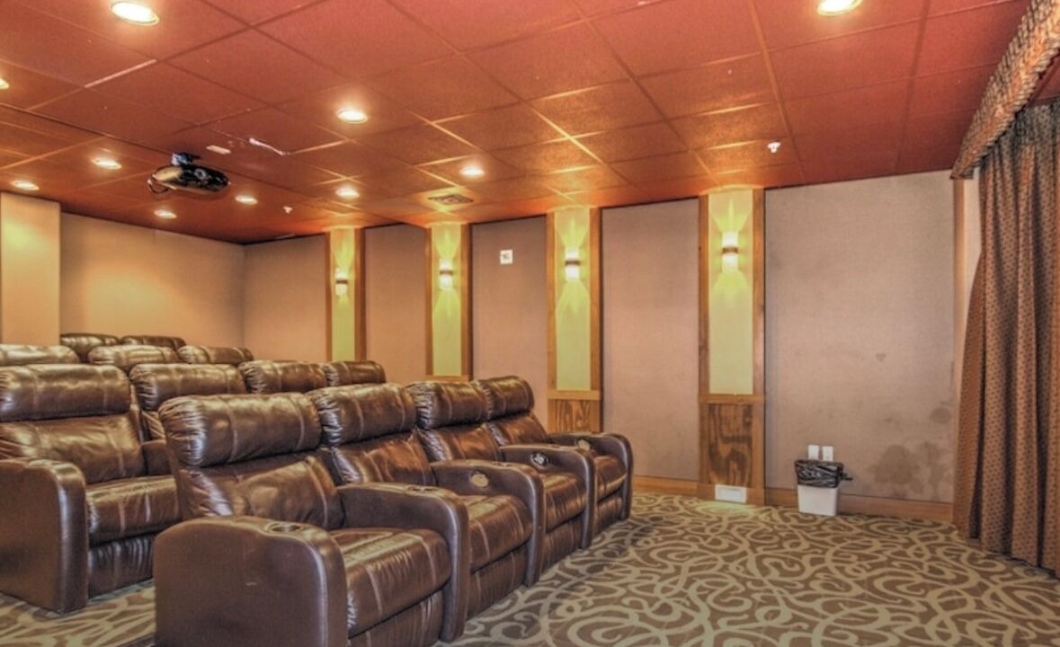 Photo of Bedroom in Peak 9