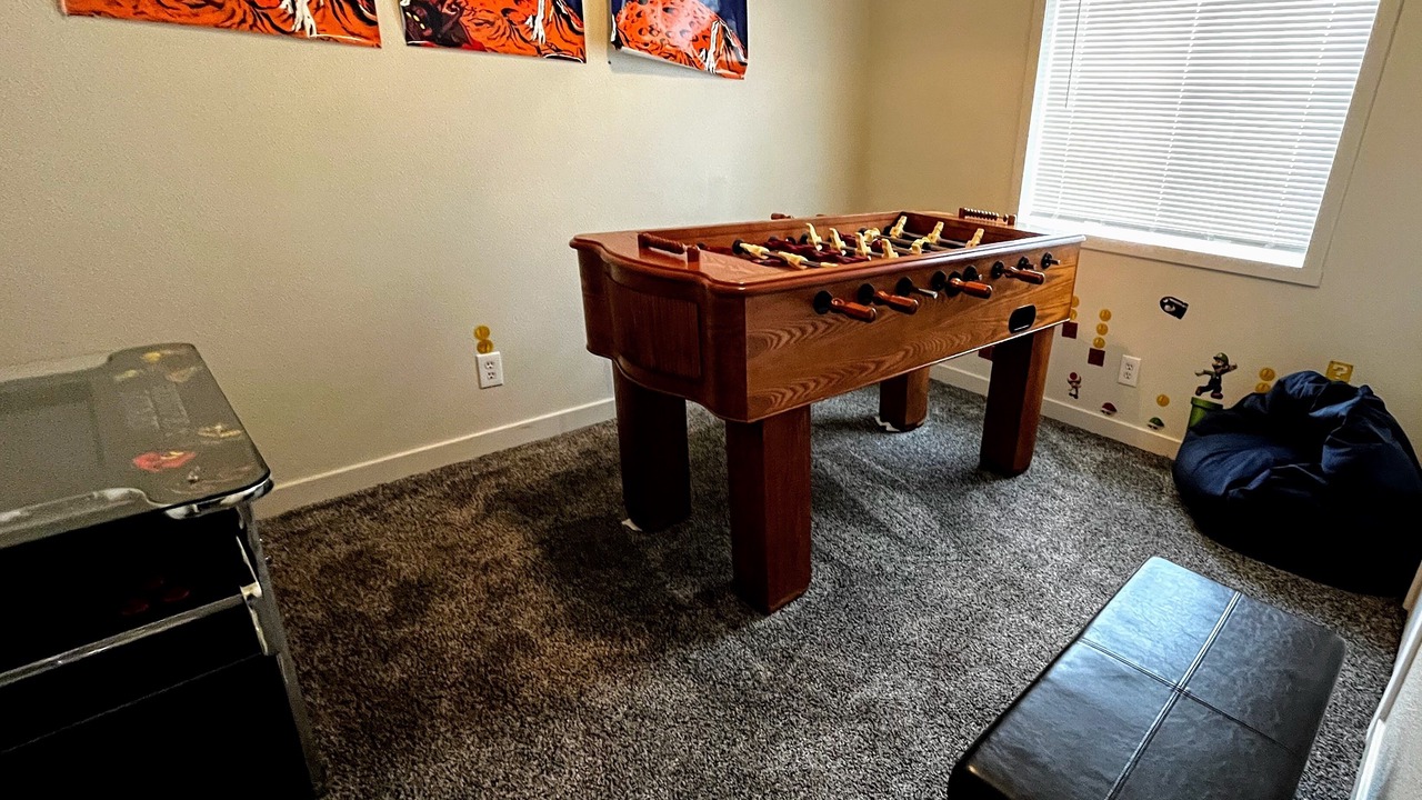 Photo of Bedroom in Enoch