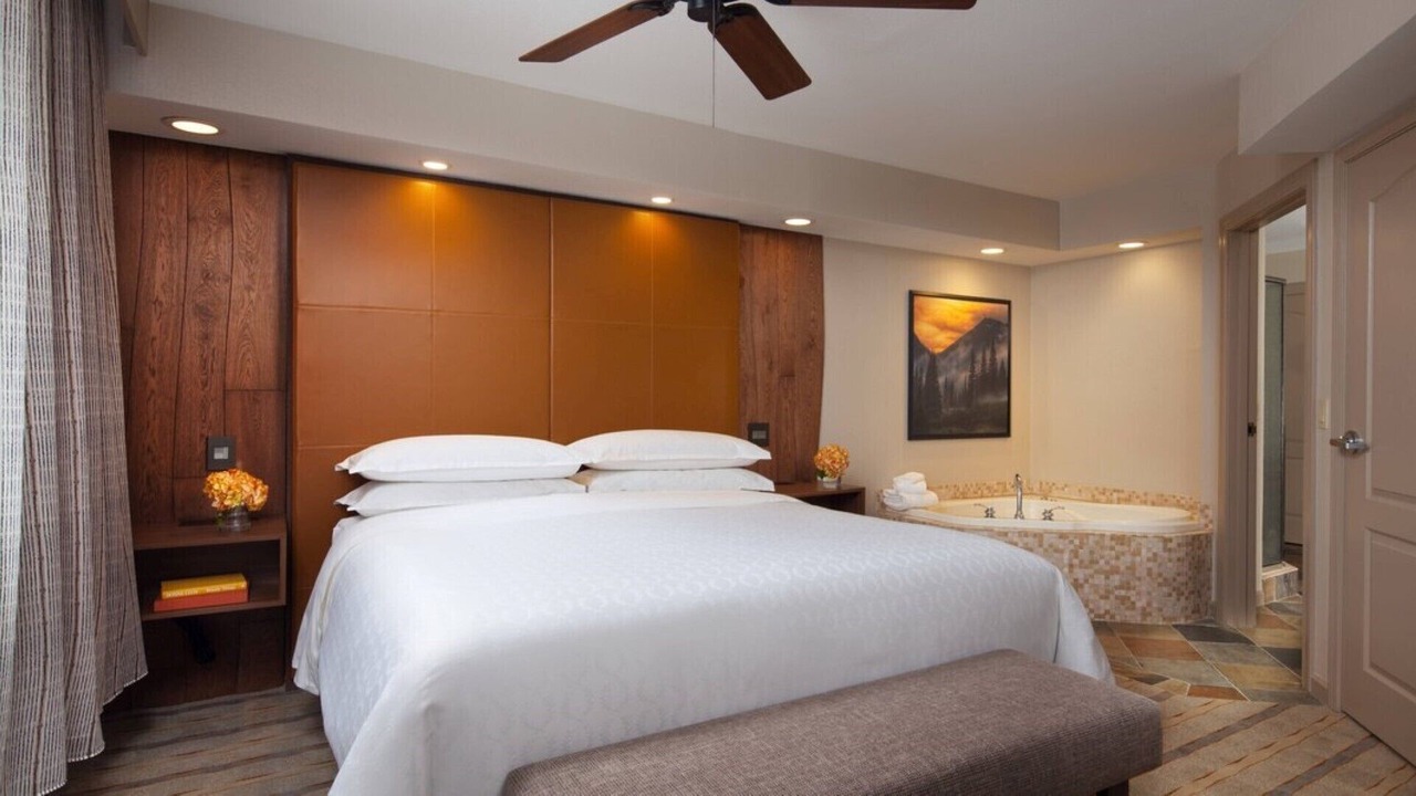 Photo of Bedroom in Avon