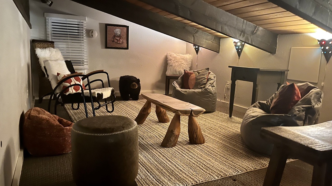 Photo of Livingroom in Vail