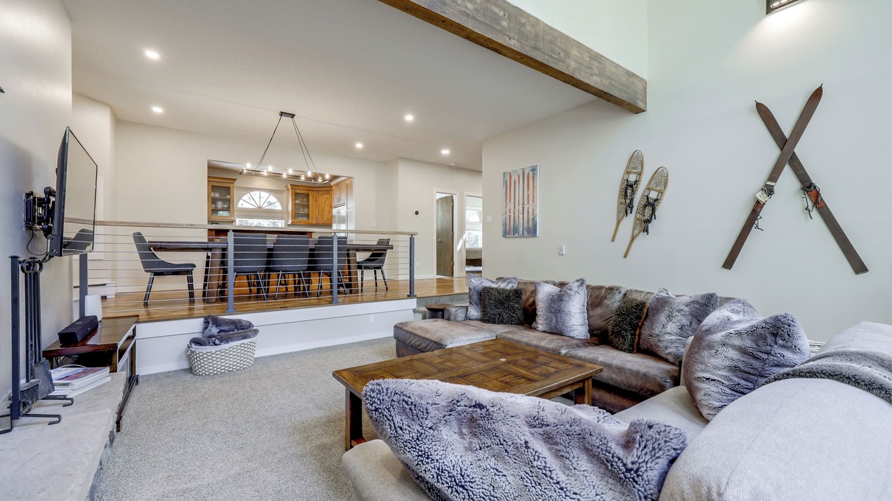 Photo of Livingroom in Eagle-Vail