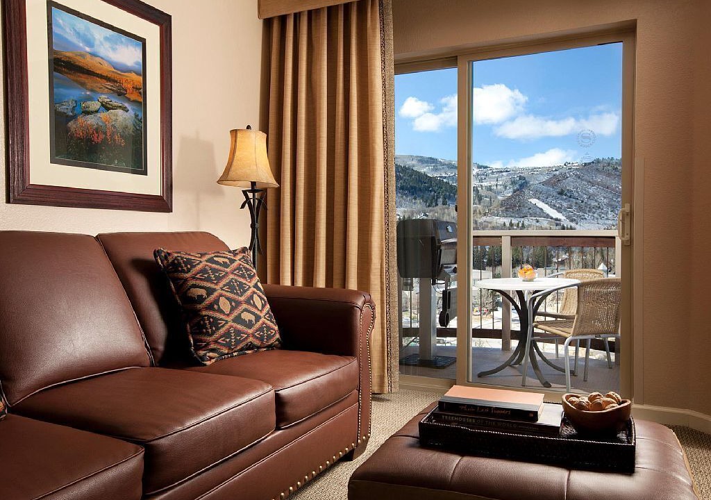 Photo of Livingroom in Avon