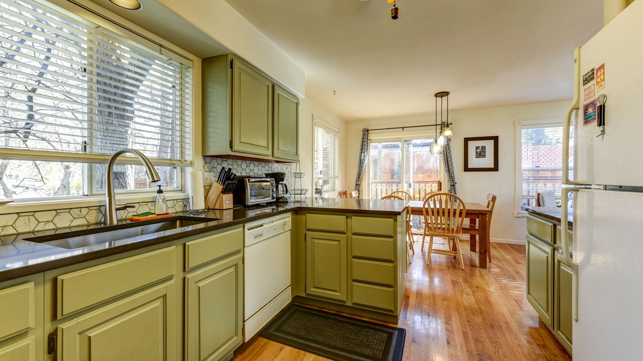Photo of Kitchen in Lower Arapahoe