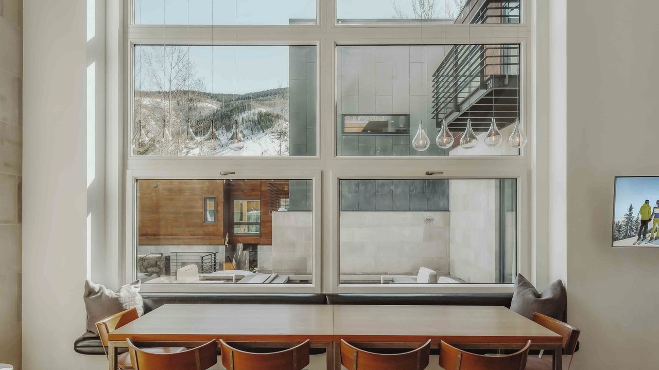 Photo of Livingroom in Vail