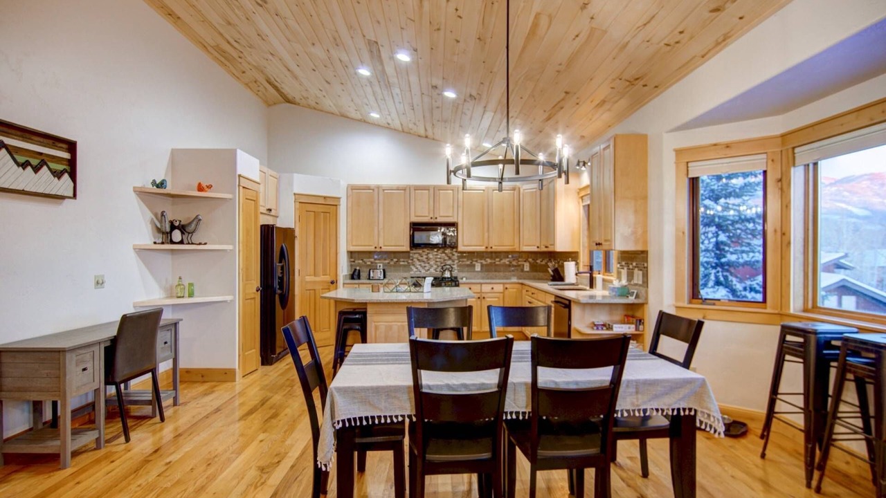 Photo of Bedroom in Steamboat Springs