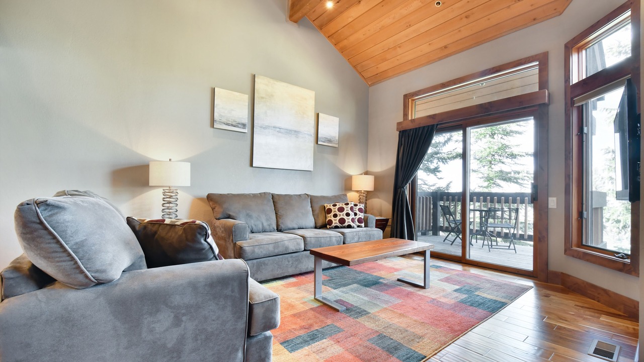 Photo of Livingroom in Deer Valley