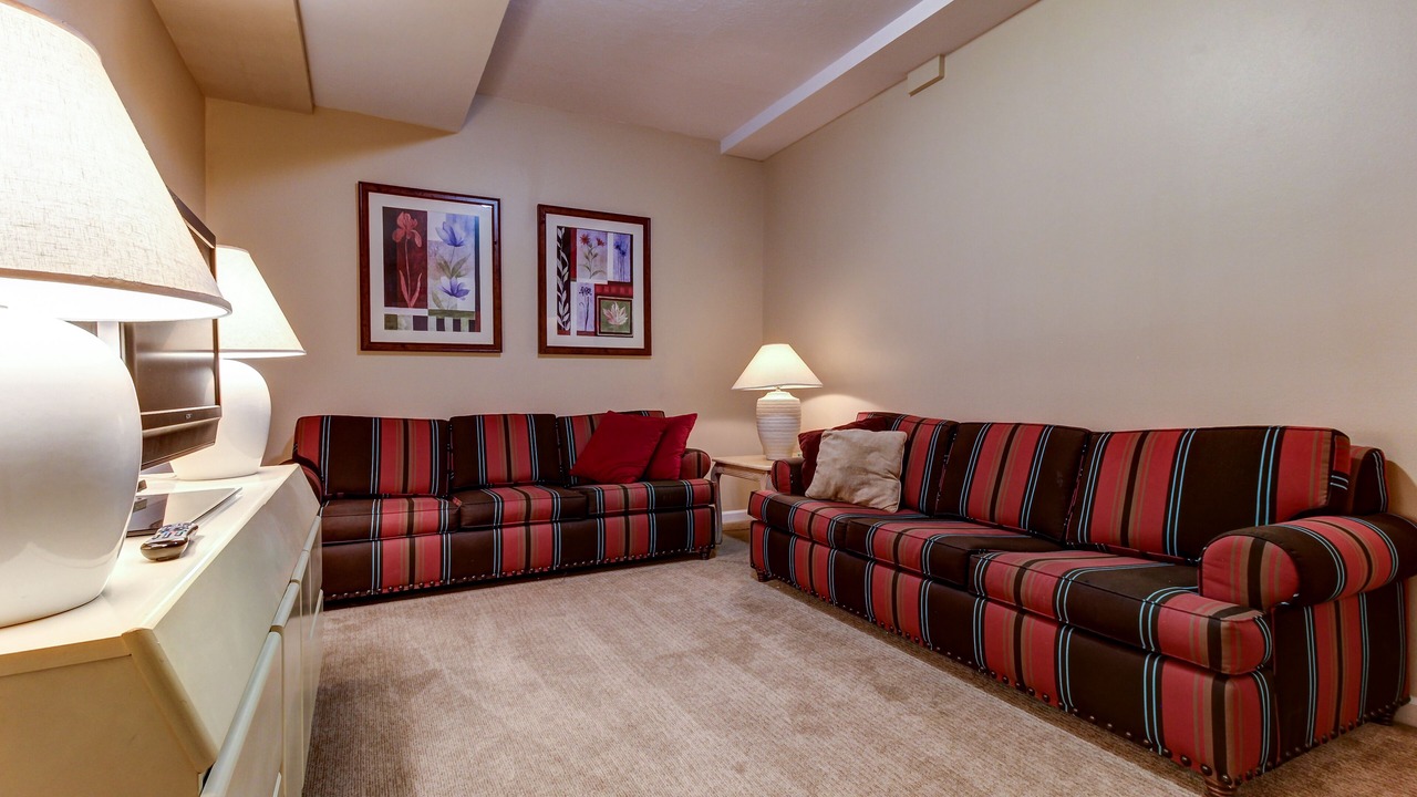 Photo of Livingroom in Cottonwood Heights