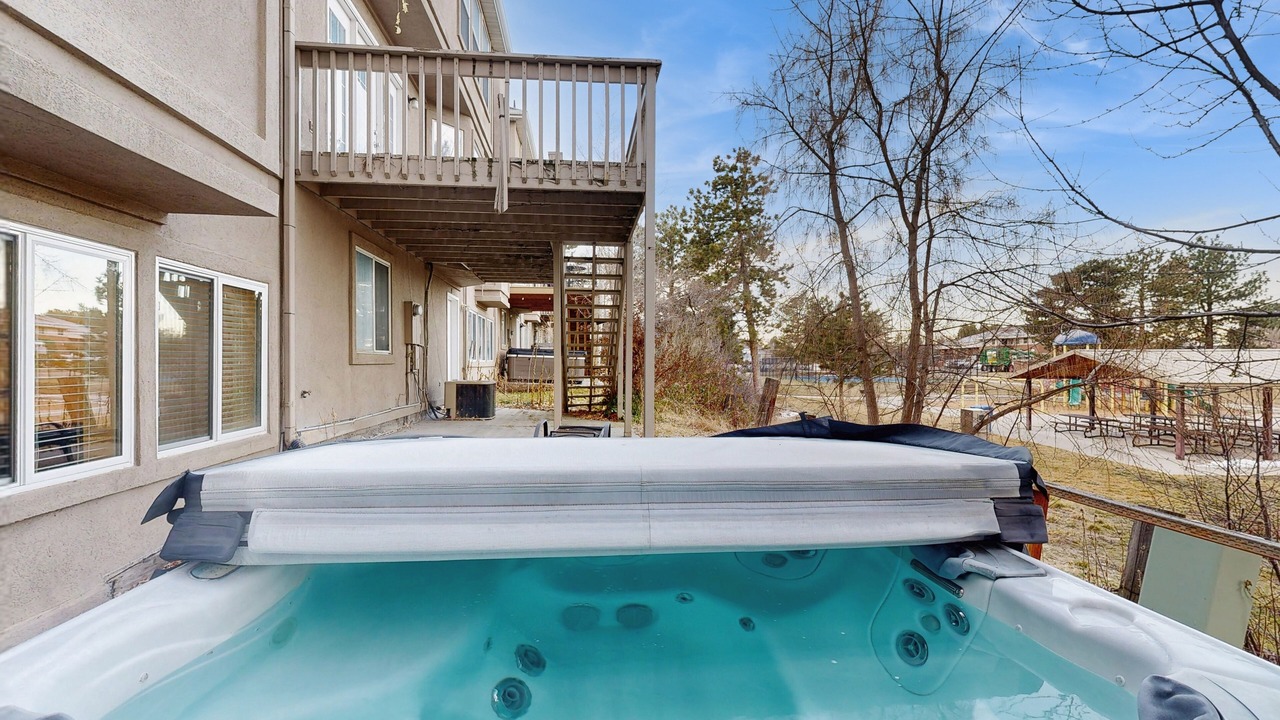 Photo of Patio Balcony in Cottonwood Heights