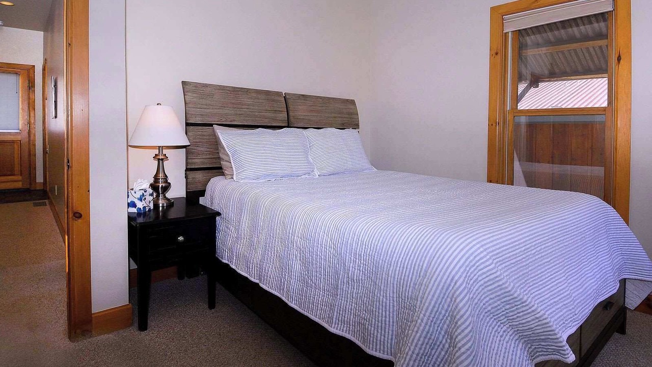Photo of Bedroom in Mount Crested Butte