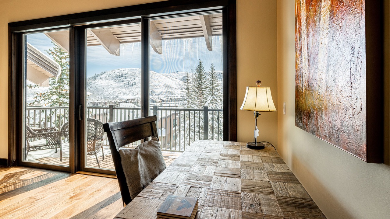 Photo of Patio Balcony in Deer Valley