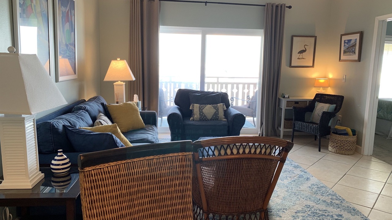 Photo of Livingroom in Waterside Village