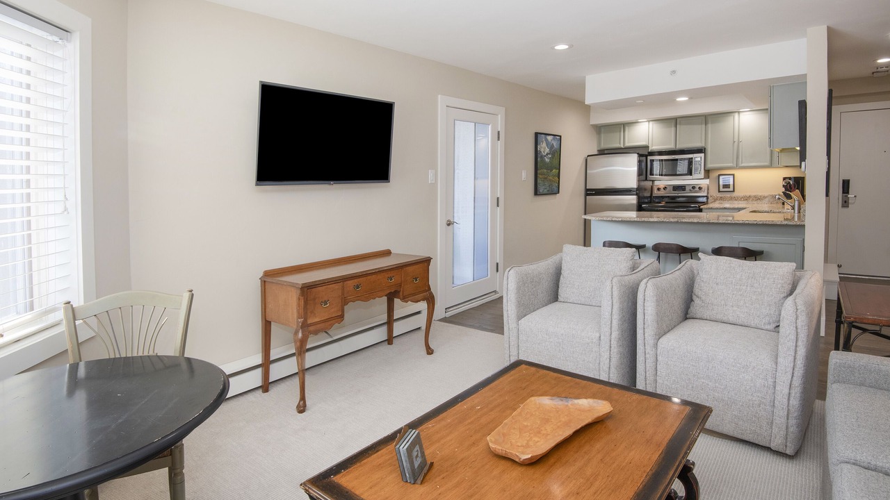 Photo of Livingroom in Vail