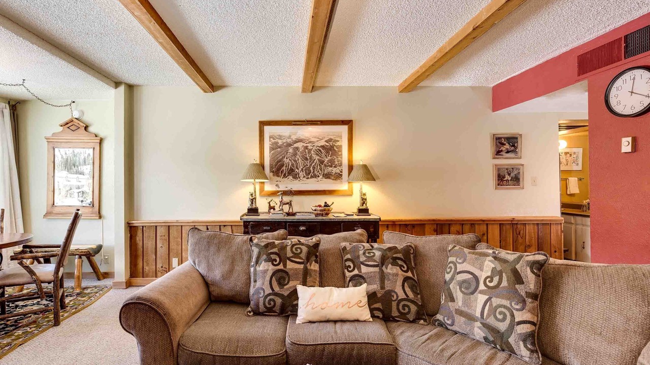 Photo of Livingroom in Copper Mountain Village