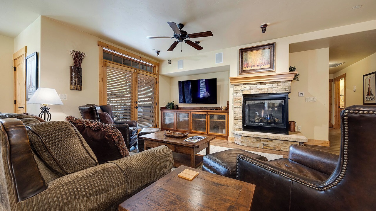 Photo of Livingroom in Steamboat Springs