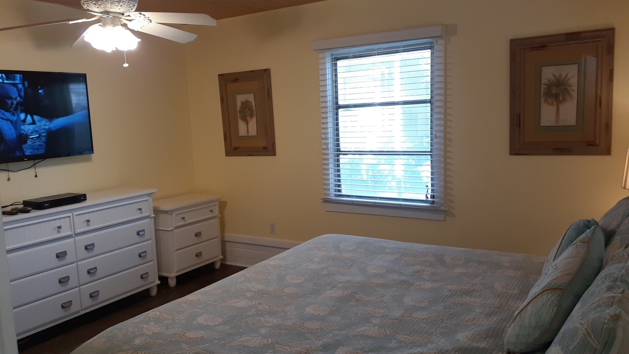 Photo of Bedroom in Longboat Key