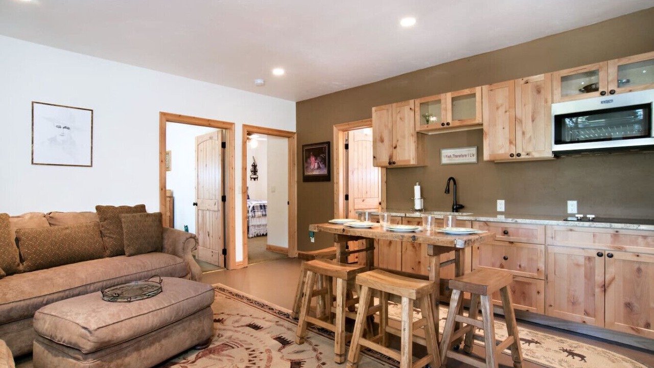 Photo of Livingroom in Glenwood Springs
