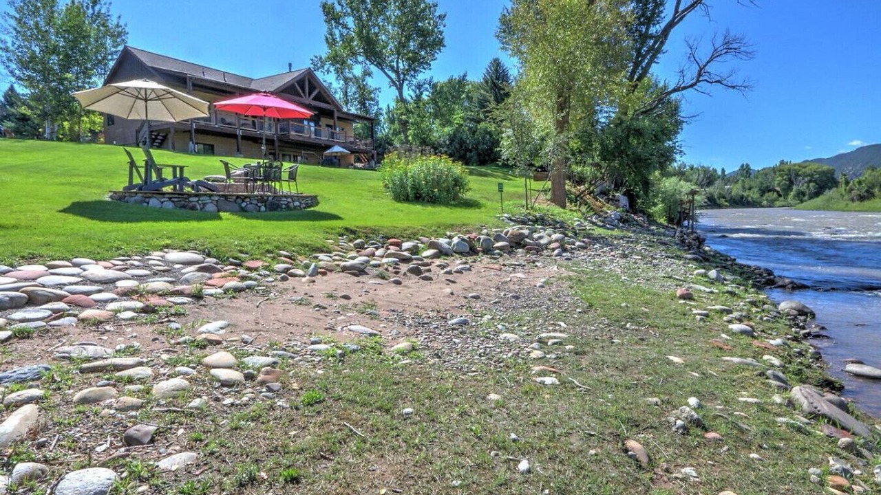 Photo of Outdoor in Glenwood Springs