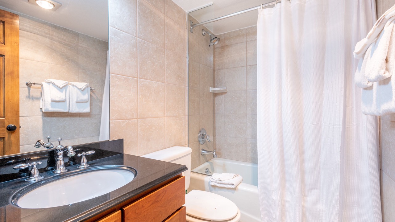 Photo of Bathroom in Copper Mountain Village