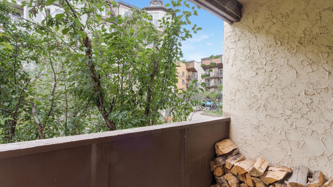 Photo of Patio Balcony in Vail