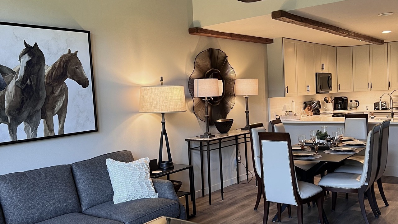 Photo of Livingroom in Avon