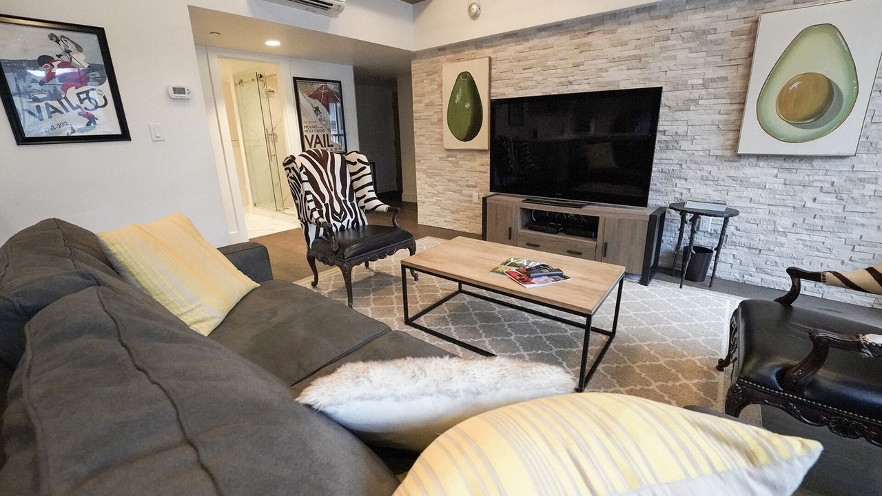 Photo of Livingroom in Vail