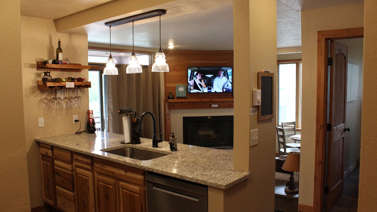 Photo of Patio Balcony in Lakeside Village