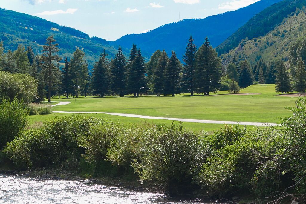 Photo of Others in Vail