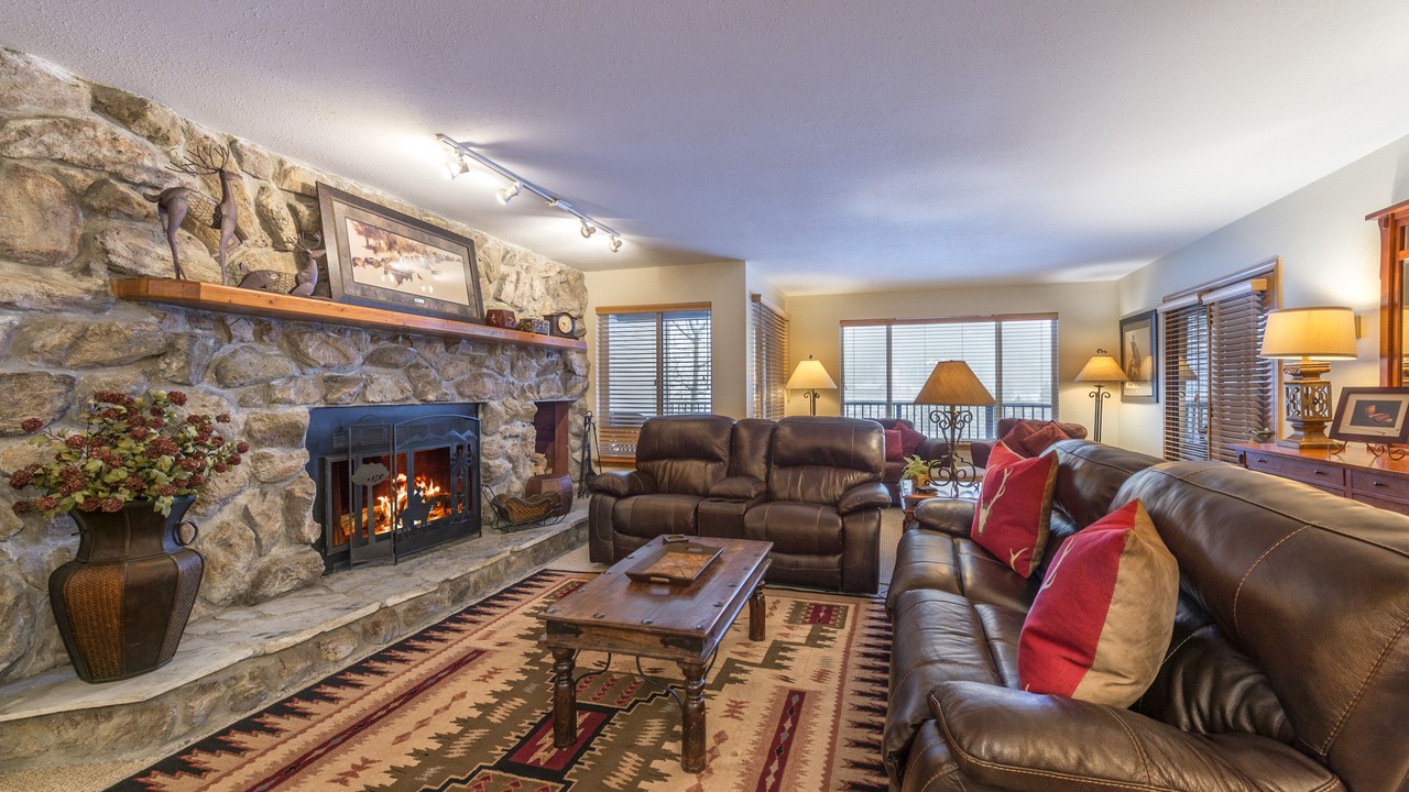 Photo of Livingroom in Mountain House