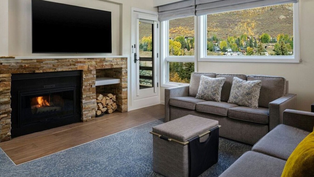 Photo of Livingroom in Vail