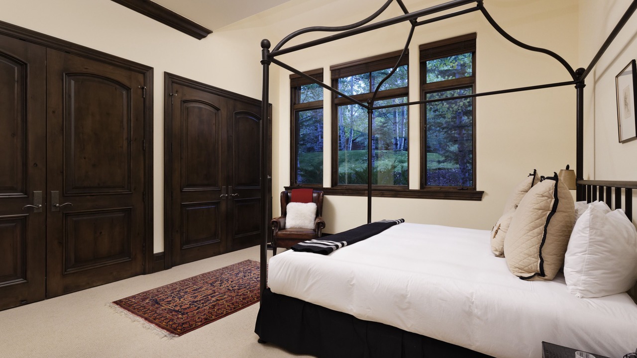 Photo of Bedroom in Aspen