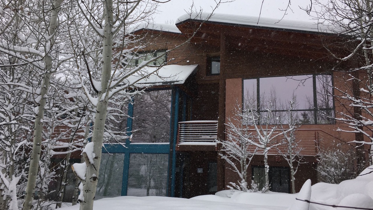 Photo of Outdoor in Knollwood