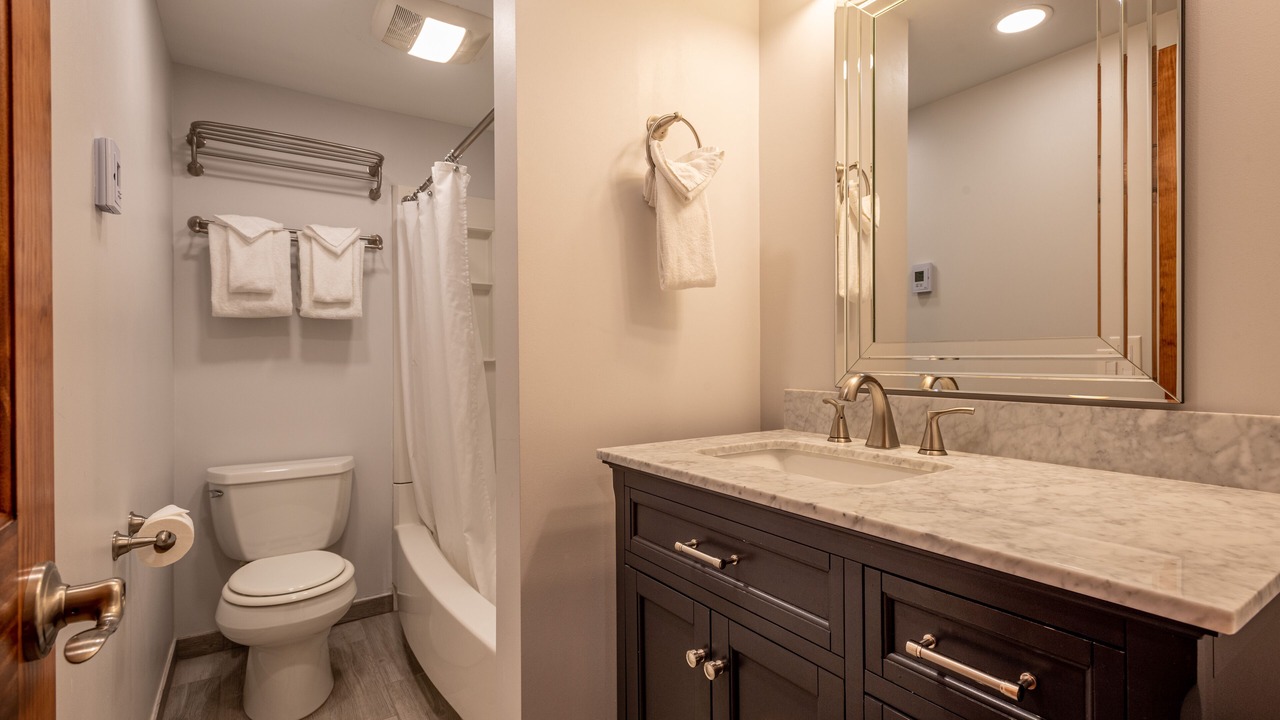 Photo of Bathroom in Copper Mountain Village