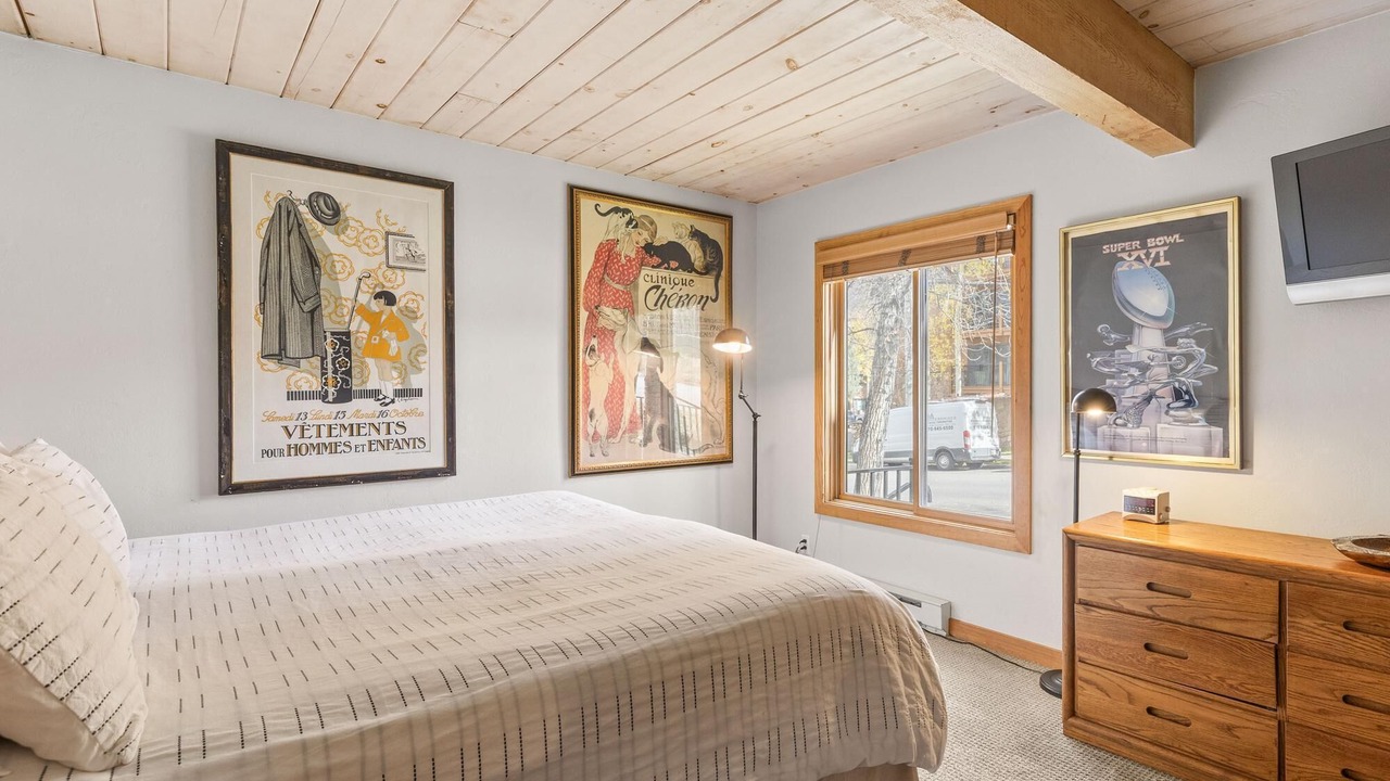 Photo of Bedroom in Aspen
