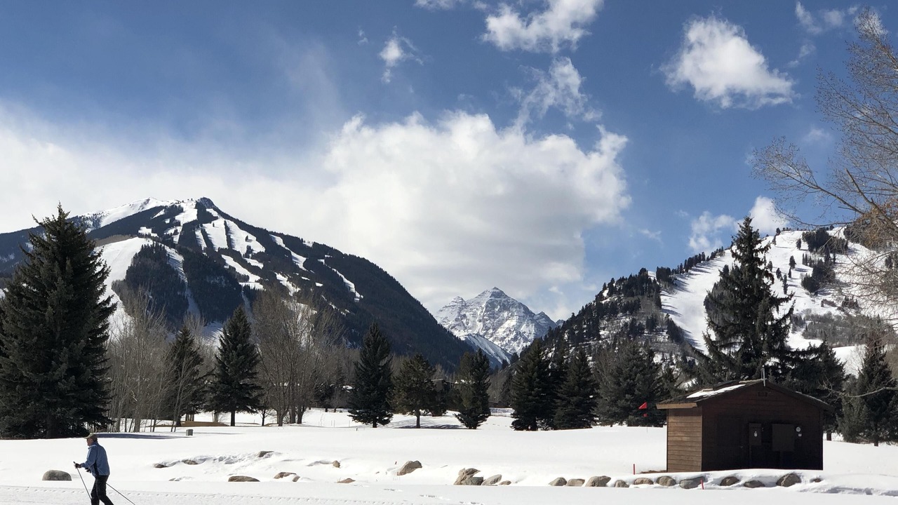 Photo of Others in Aspen