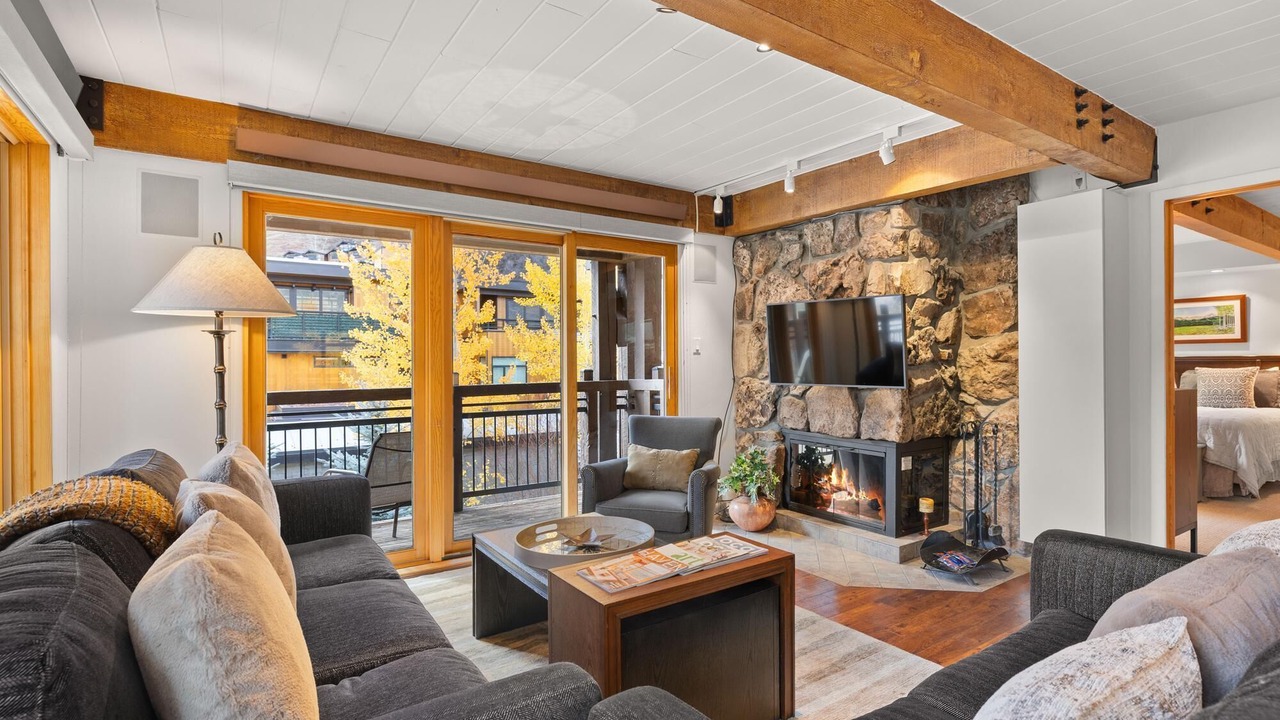 Photo of Livingroom in Aspen