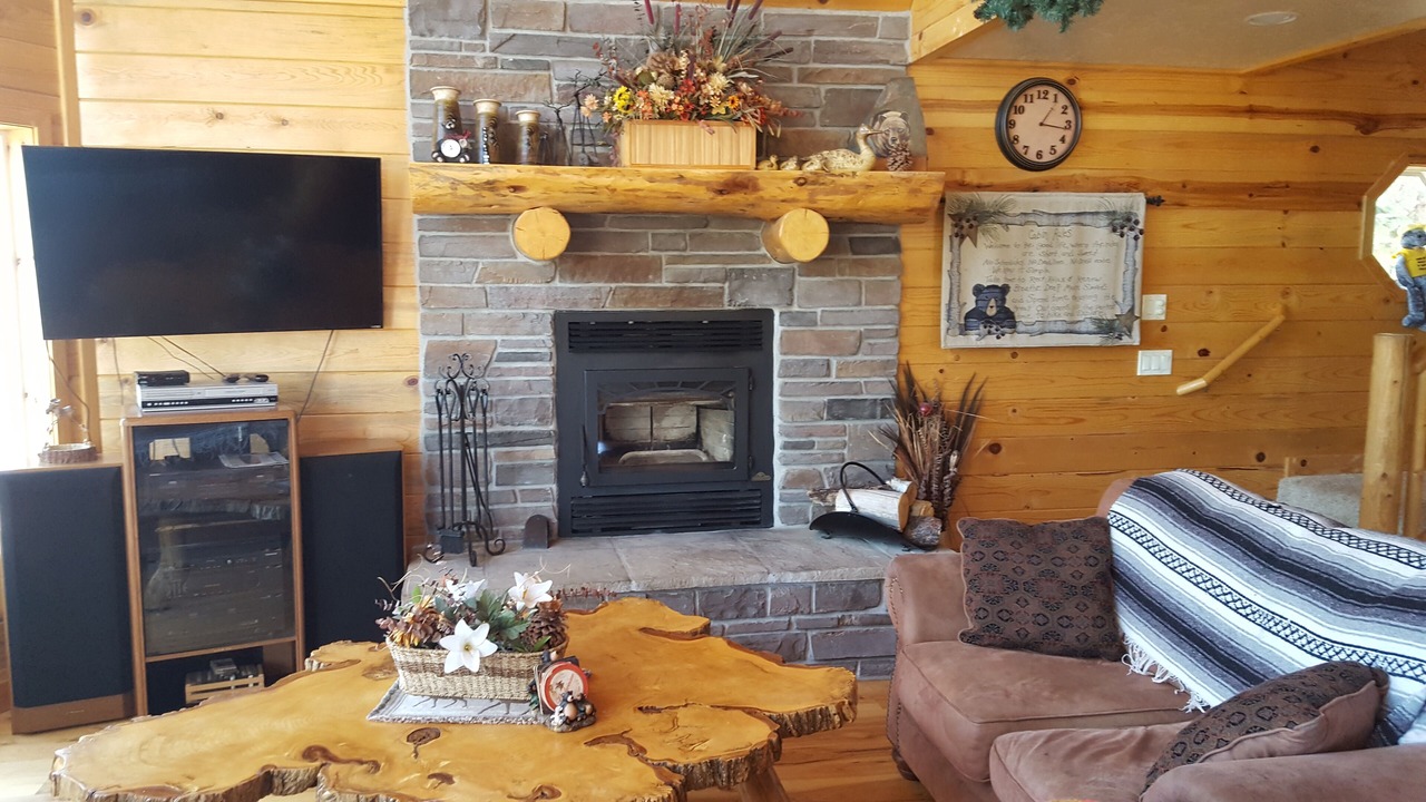 Photo of Livingroom in Duck Creek Village