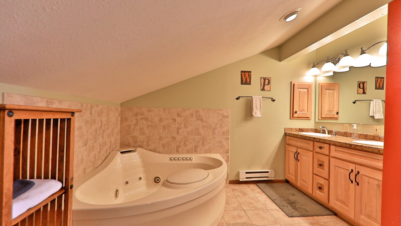 Photo of Bathroom in Old Town