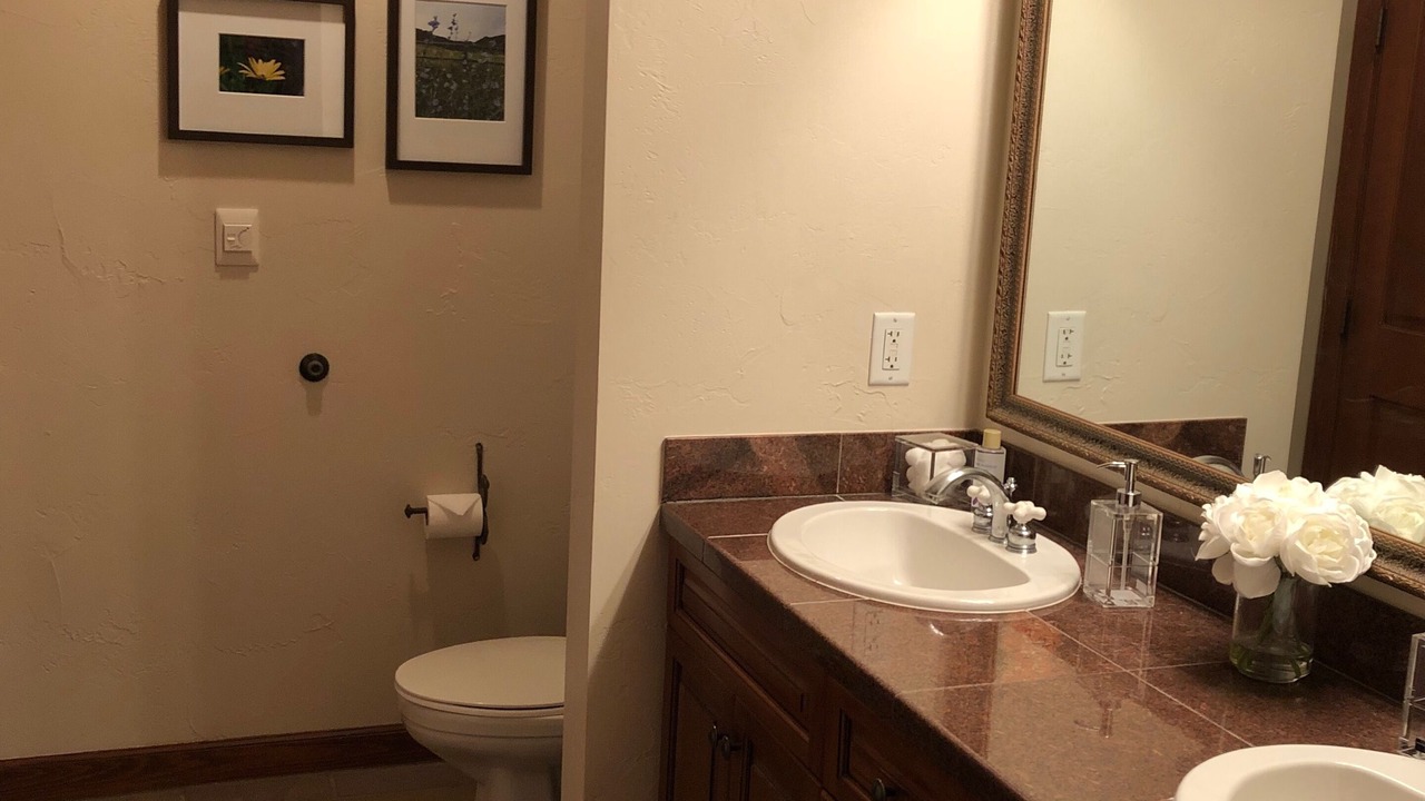 Photo of Bathroom in Copper Mountain Village